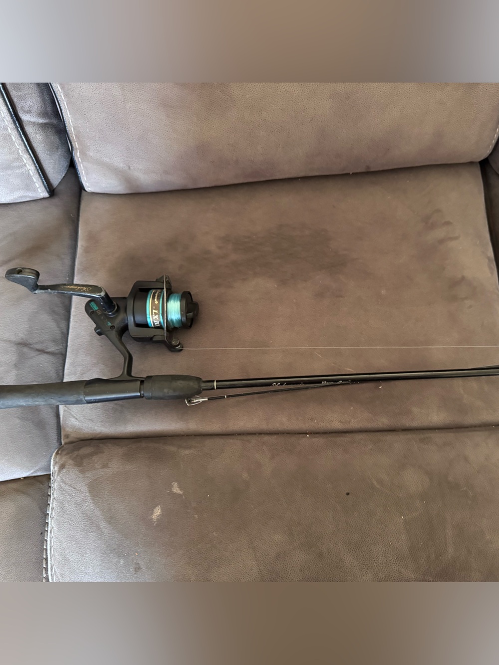 Shakespeare Pro Am SP2056 2 piece rod Light Action with Shakespeare LXIII reel